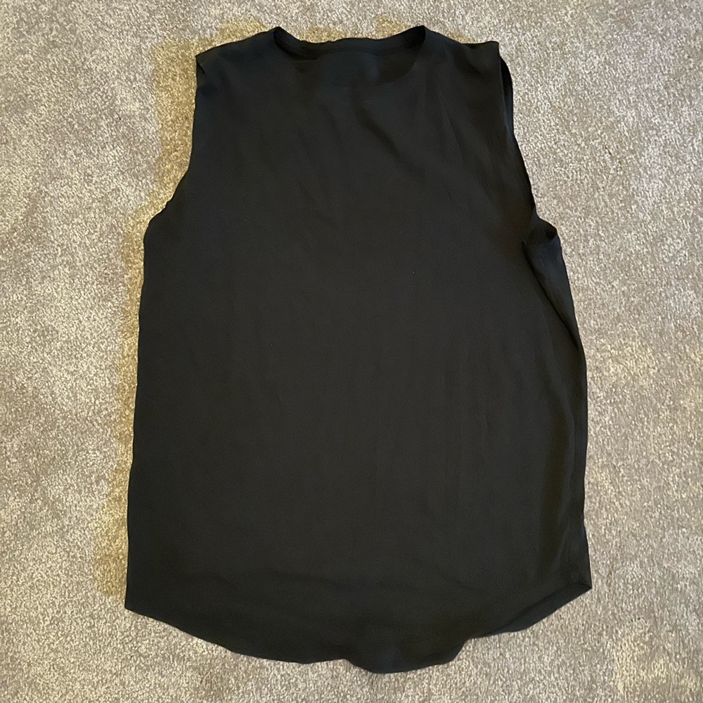 Lululemon | Black Muscle Tee